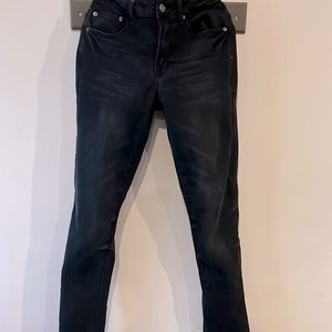 RUE21 Skinny 30x30 jeans (like this post for a discount)